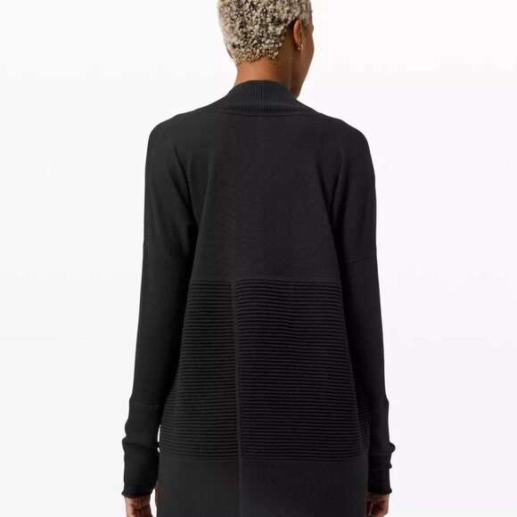 Lululemon Sit In Lotus Wrap II Style Number: W4ANWS Black Size 6 - Picture 6 of 14